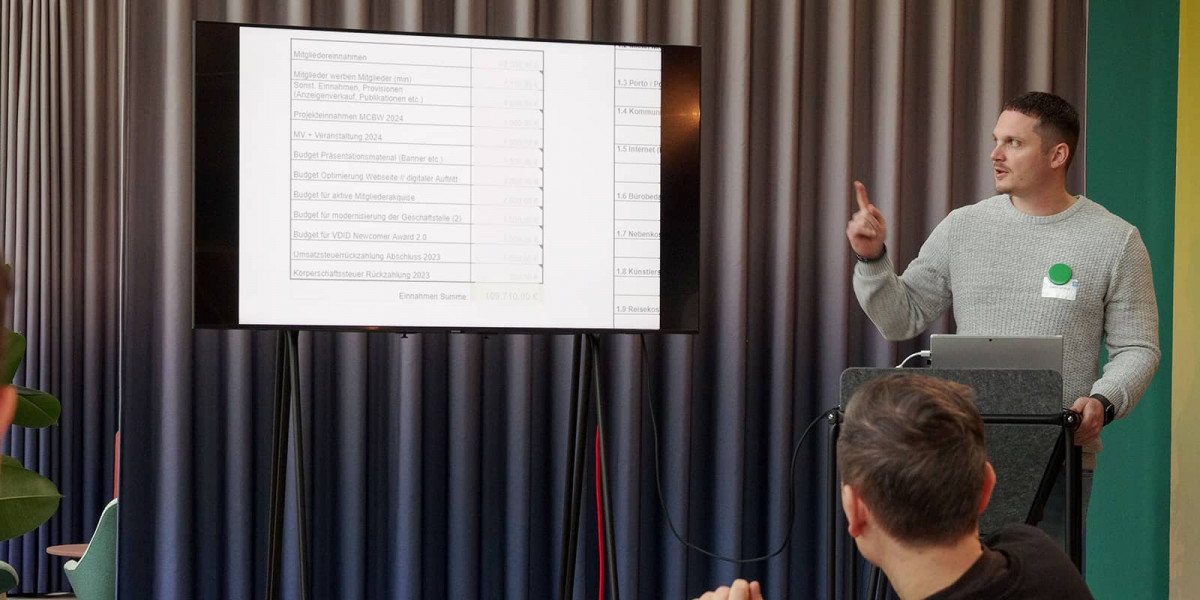 20231125MV1Koeln0423as b1600x800s