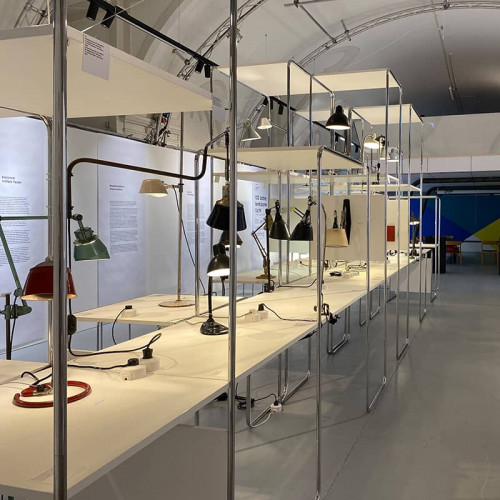 20241216designforum wien100j licht 9800x800s